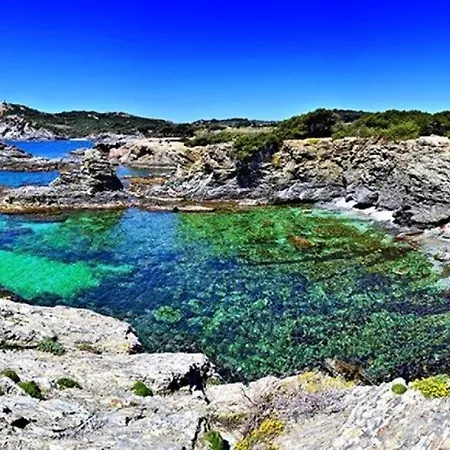 Courtaude - Exceptionnel T3 Avec Piscine Acces Mae-7864 *